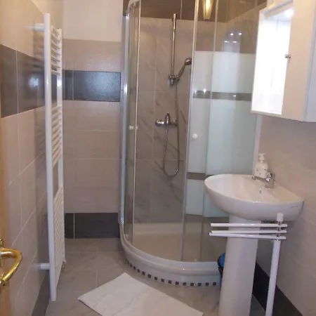 Romagnoli 36 Maison d'hôtes 2*
